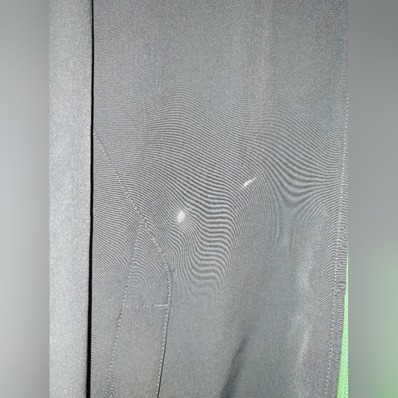 The North Face light weight jacket - Picture 8 of 14